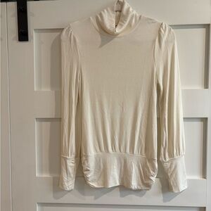 LA Made mock neck puff sleeve top Size Small